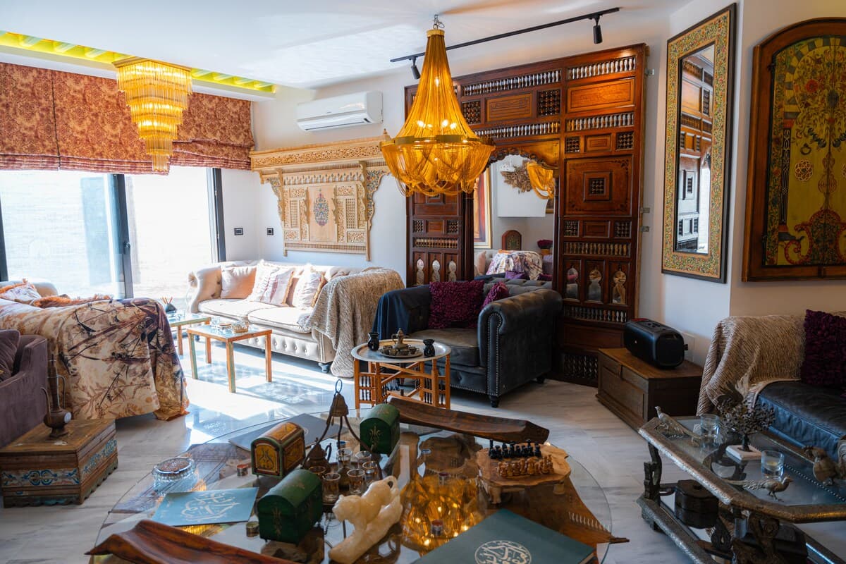 Living room image 3